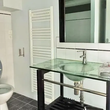 Centre Historique: Duplex Apartment